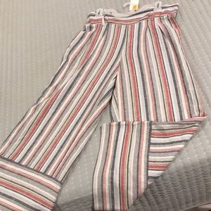 NWT- Crop loose pin stripe pants-1X